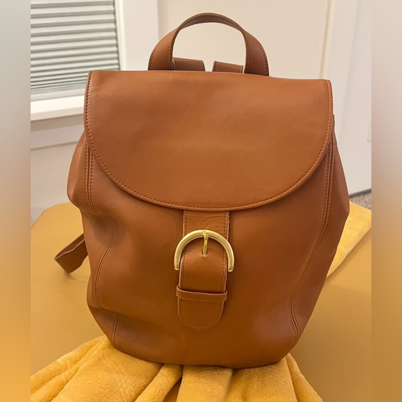 EUC Authenic Vintage Coach Soho Back Sac Brown Leather Backpack Bag (1990s) - Picture 1 of 10